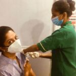 Nadhiya Instagram – Second shot of the vaccine ✅ – at the BKC (Mumbai) Jumbo facility ! Grateful to the healthcare workers and essential workers who are tirelessly and selflessly helping our nation get over this crisis👍🏼💪🏽 Hats off to municipal corporations like the BMC for making the vaccine distribution as seamless as possible. Please get  vaccinated as soon as you can to keep yourself and people around u safe🙏 
thank u to my friend @gaurisharmatripathi for capturing the experience.

#vaccinationdone✔️ #covid_19 #indiafightscorona #covidwarriors #bmc #healthcareworkers