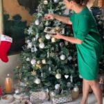 Nadhiya Instagram - Getting into the festive spirit by putting up my christmas tree!🧑‍🎄✨ #FestiveSeason #Christmas #ChristmasDecor #HomeForChristmas