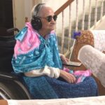 Nadhiya Instagram – Presenting Kusum Athawale, 97, my grandmother-in-law. Don’t mind her limited hearing🎧, limited vision🕶 and limited mobility👩🦽….Her zest for life is unbeatable 🥰🤪
#MondayMotivation