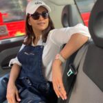 Nadhiya Instagram - Travelling at ease in my dungarees 🇬🇧&🇫🇷 #tbt #london #paris #throwbackthursday #travel #emilyinparis #nadiyainparis 😅😂