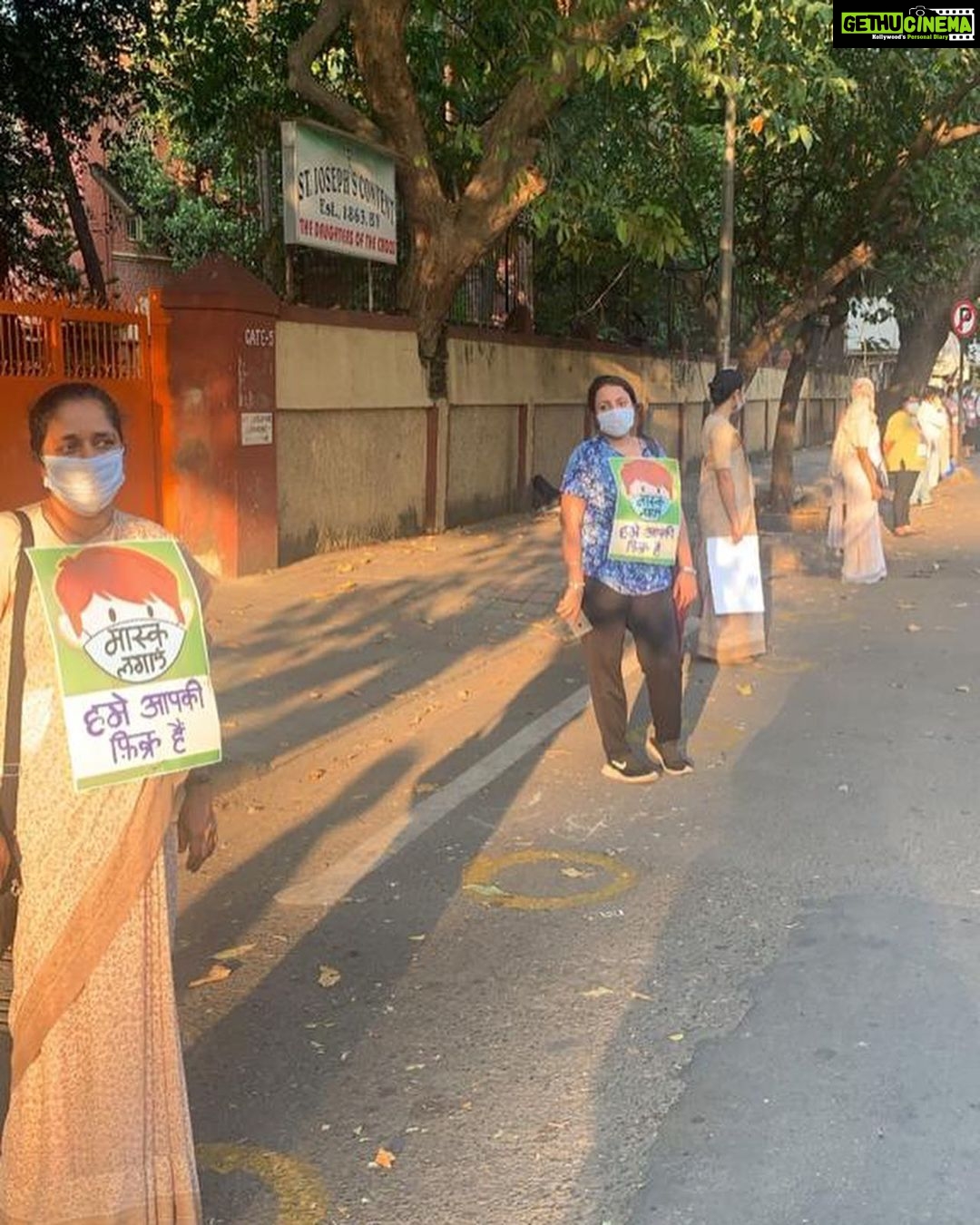 Nadhiya Instagram - So touched to see senior citizens urging everyone to wear masks😷..... let’s all be mindful and do our bit to fight this pandemic collectively.....Stay safe! Stay healthy! #MaskIndia #BreakTheChain #StaySafe