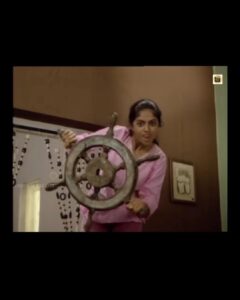 Nadhiya Instagram - The wheel caught my eye, making me nostalgic about cherished moments from my first film 🥰 🎬

#nokettadoorathukannumnattu #flashbackfriday #malayamcinema