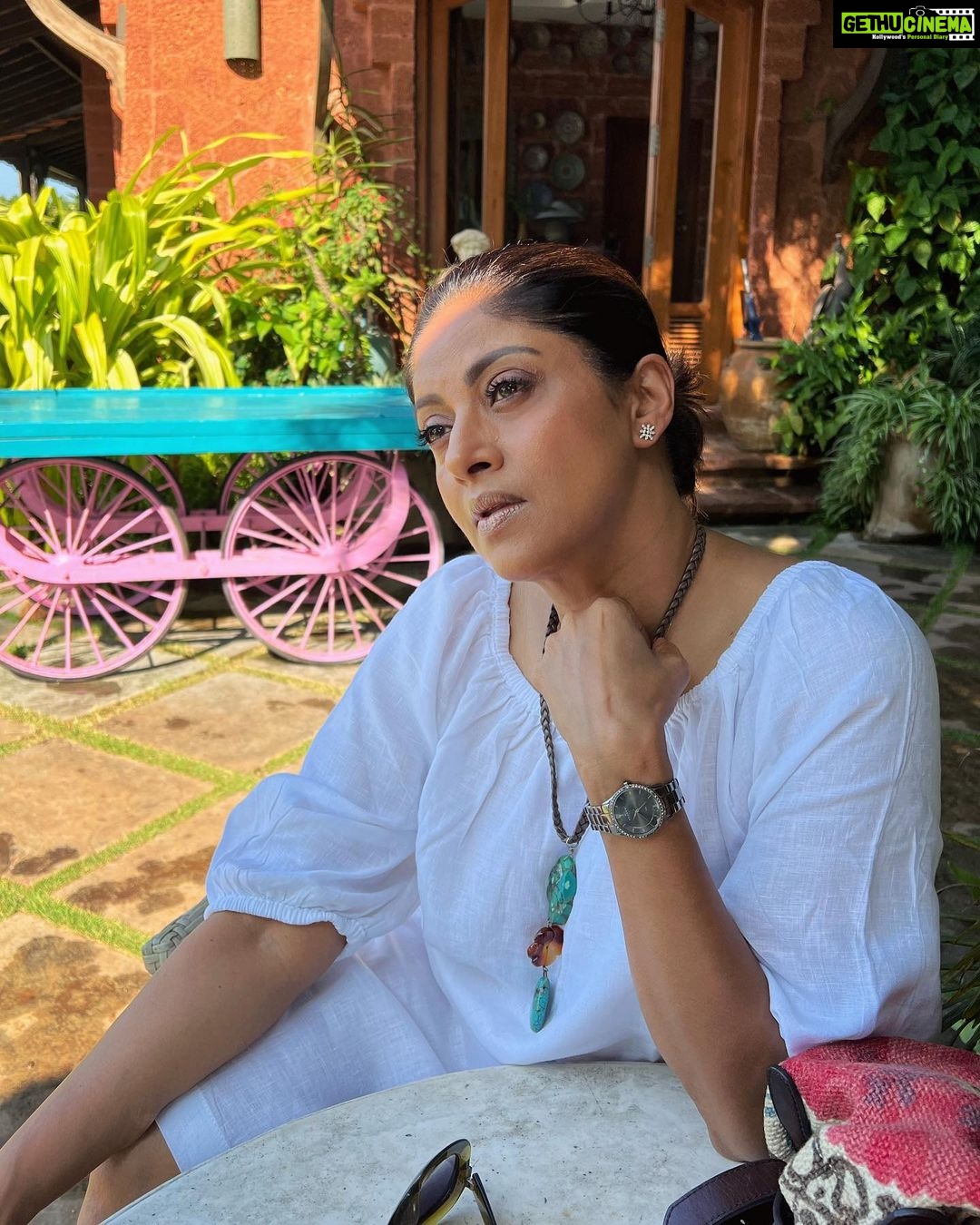 Nadhiya - 49.8K Likes - Not sure why I’m so deep in thought… 😂
#travel #mindset #relaxing