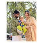 Nakul Instagram - Akira’s first Tirupati trip 🙏🏼 📸 @danushbhaskar My Kurtha @vastara_thelabel Akira’s Paavadai @collectiveamara #myakira #khulbeetails #khulbaebee #khulbee #familytrip
