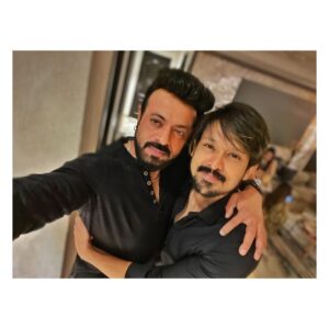Nakul Instagram - ❤️
#goodvibes #myfav #khulbaebee #khulbeetails #nighttoremember #latergram #myakira