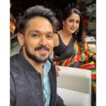 Nakul Instagram - @meramyakrishnan 🥰❤️ #bbjodigal #shootdiary #legendary #ramyakrishnan