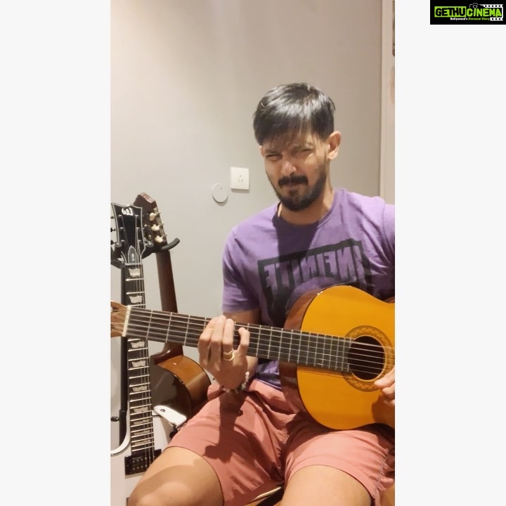 Nakul Instagram - Hey Fam! First off all! DID YOU? 😋 many of y’all requested this song for a while now, was wondering how I could make a cover for it on guitar .. ah! What the hell, here’s my version! Was really feeling nostalgic while recording this video. Thank you @shanmughamshankar & @jharrisjayaraj @harriscomposer for trusting me and giving me this opportunity to sing along with with @therealandreajeremiah & @gvprakash for one of my most favourite actors @the_real_chiyaan 🤩 And this is for all my 500k fam! . . PS: sorry for the abrupt ending 🥺 #khulbaebee #khulbeetails #nakkhulsrubee #guitarcover #harrisjayaraj #harrisjayarajfans #kaadhalyaanai #remo #anniyan