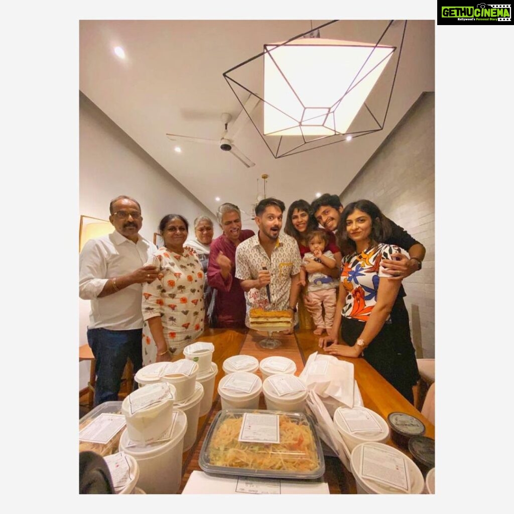 Nakul Instagram - Hey Fam! My birthday yesterday was a small little celebration after so long. My family Gave me a super surprise at home. I couldn’t have asked for anymore 🥳 @srubee baked a delicious cake for me, received a lot of love from all you lovely people Fam! This truly means a lot to me! 📸 @danushbhaskar 👍🏼 . . A big shout out to my favourite @westin.chennai @marriottbonvoyonwheels for the delicious Buffet dinner packed so fabulously and tasted so good. A definite must try Fam! 5*’s . . #birthday #khulbaebee #nakkhulsrubee #khulbeetails #homemadecake #gemini #westinchennai #mywifebakesbetterthanyours