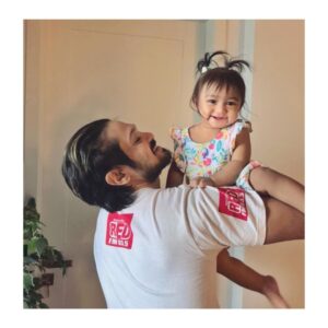 Nakul Instagram - My Precious 💕
Thank you @srubee 🥺 
.
.
#myakira #khulbaebee #daughterlove #mylovestory #nakkhulsrubee #khulbeetails