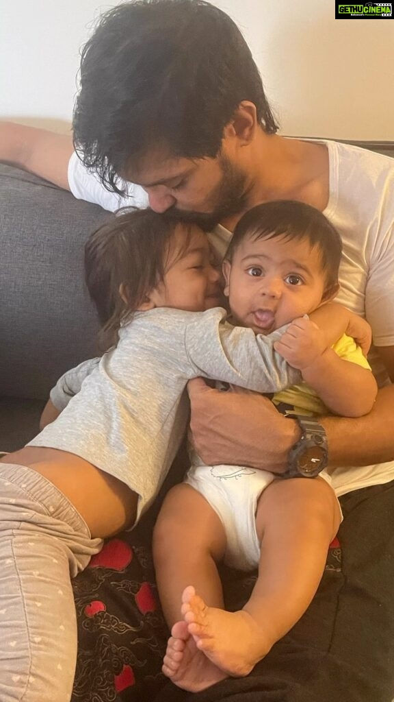 Nakul Instagram - Everyday with you both is a surprise , is a learning! Everyday I grow with meaning and a sense of purpose! My hope, my faith, my strength and my blessing ! #myalkira #myamore - Pappa 💕 #khulbaebees