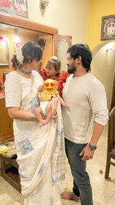 Nakul Instagram - My Universe ! 🧿🧿 🌈🌈

Akira wearing @collectiveamara 

#myakira #myamore #krishnajanmashtami #krishnajayanthi #khulbeetails #khulbeefamily #khulbaebees