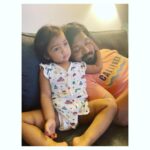 Nakul Instagram - Best feeling in the whole wide world ! ✨ My Akira 🥰 Thankyou Mumma @srubee for this timely snap 🤗 #myakira #khulbeetails #khulbaebee #nakkhulsrubee #blessedwiththebest