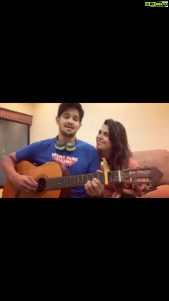 Nakul Instagram - Crazy few weeks and seeing a throwback of this jamming session we did 3 years back is giving me the feels. Got to get the time AND energy to do this again @actornakkhul 🥹🥹🥹 #nakkhulsrubee #khulbee #khulbeetails #kadhalsadugudu #arrahman