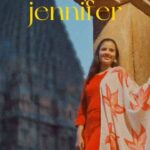 Nanditha Jennifer Instagram - Doing this kind of trend for first time ♥️ #vilambaraidaiveli #trending #instagram #instagood #instadaily #actress #love