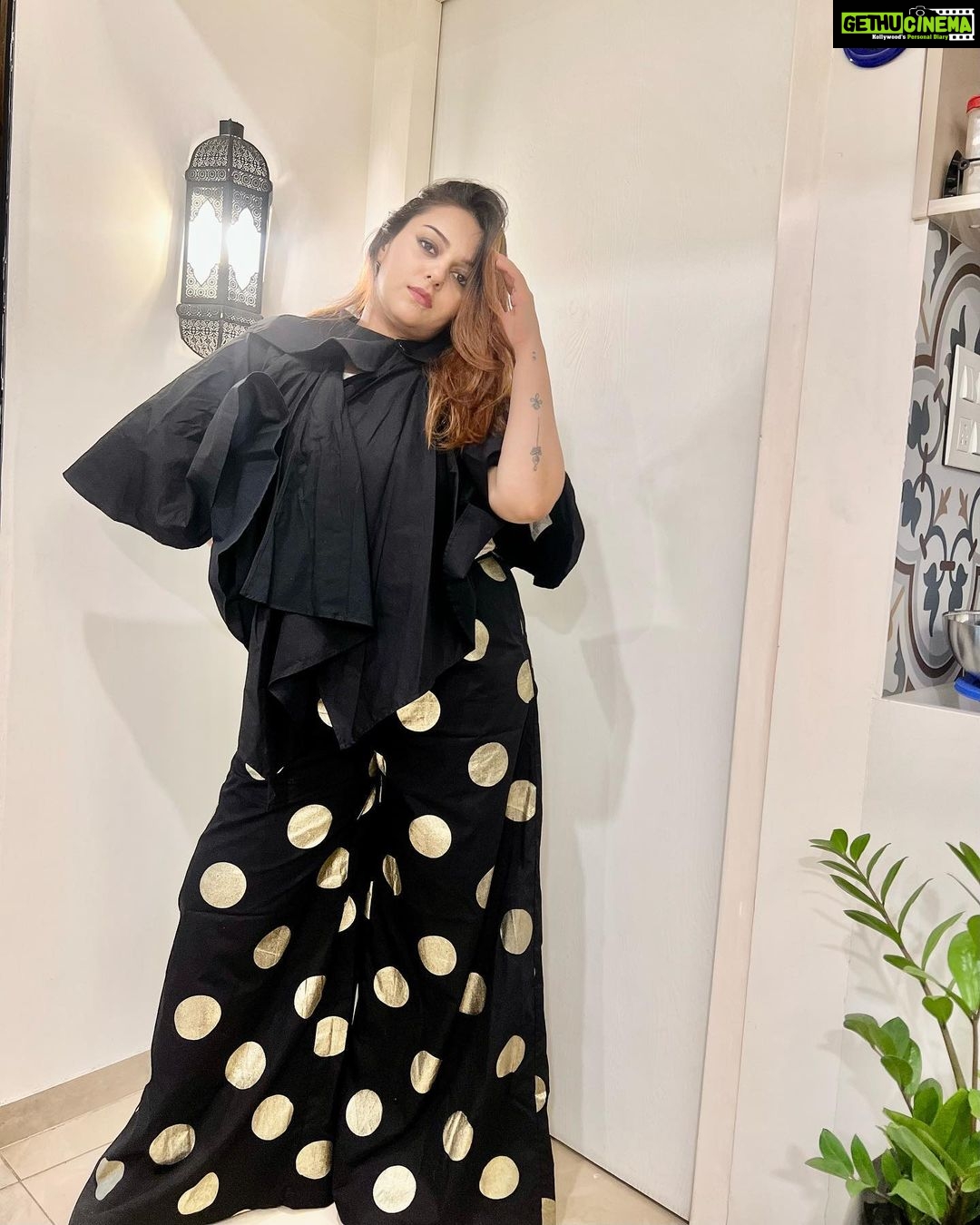 Nehalaxmi Iyer - 10.3K Likes - When you feel comfortable in your own skin, your fashion choices become effortless cuz Fashion is about expressing your true self, and comfort is the foundation of confidence.
Wearing @houseofmanaa_ is an experience where fashion meets comfort π€β¨
.
.
.
.
.
.
.
.
.
.
.
.
.
.
.
.
.
.
.
#fashion #style #love #instagood #like #photography #beautiful #photooftheday #ootd #ootn #lbd #instagram #picoftheday #model #bhfyp #art #beauty #instadaily #me #smile #ootd #followme #moda #fashionblogger #happy #cute #instalike #myself #fashionstyle #photo #fashionista