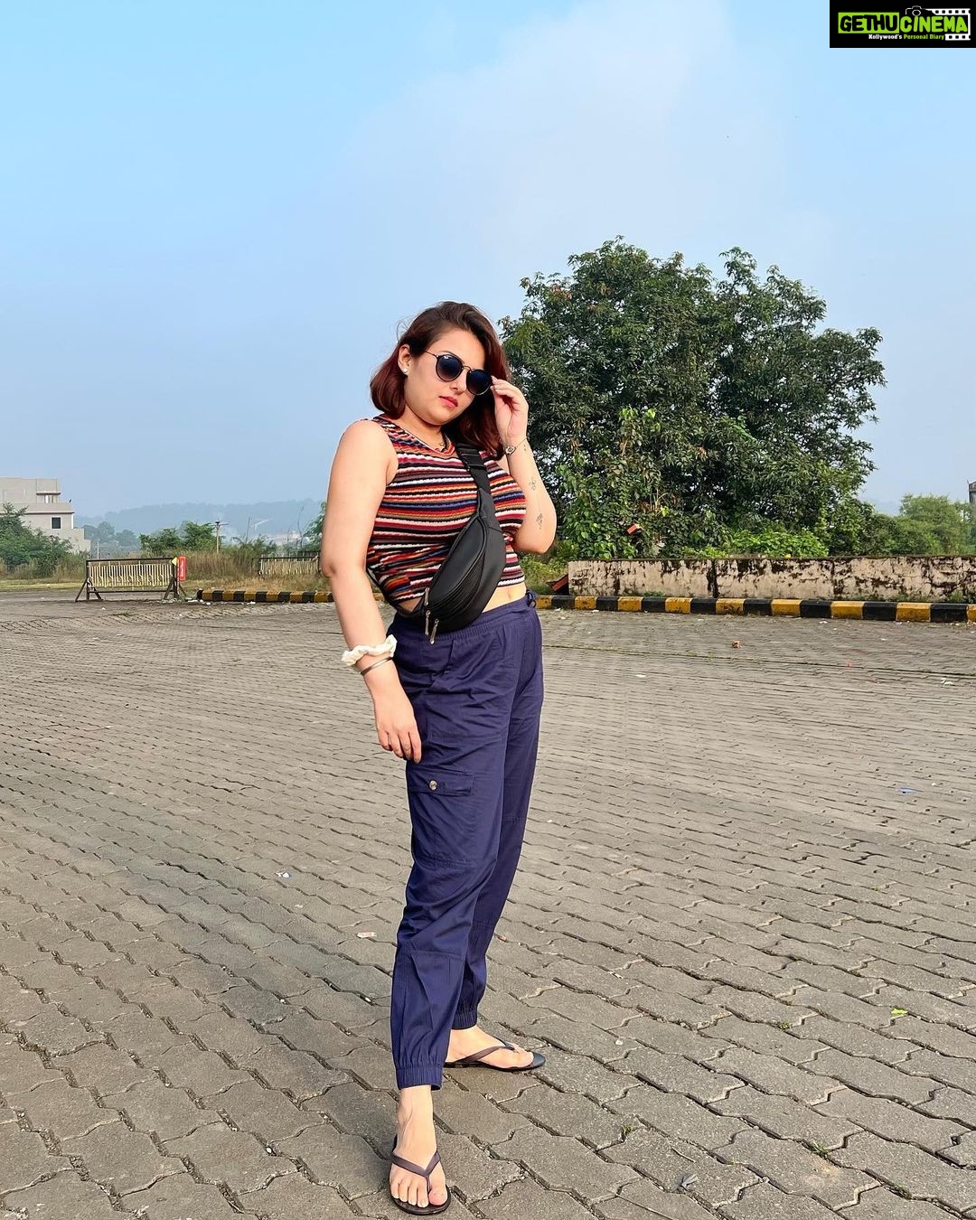 Nehalaxmi Iyer - 14.4K Likes - The sun does not apologize for shining brightly. Embrace your own radiance and let it light up the world βοΈ
.
.
.
.
.
.
.
.
.
.
.
.
.
.
.
.
.
.
#instadaily #skyispink #sunset #sunsetlover #pinksunset #sunsetphotography #statueofunity #ishqbaaz #trending #explore #photooftheday #ootd #nomakeupmakeup #nomakeuplook #explore #nehalaxmi