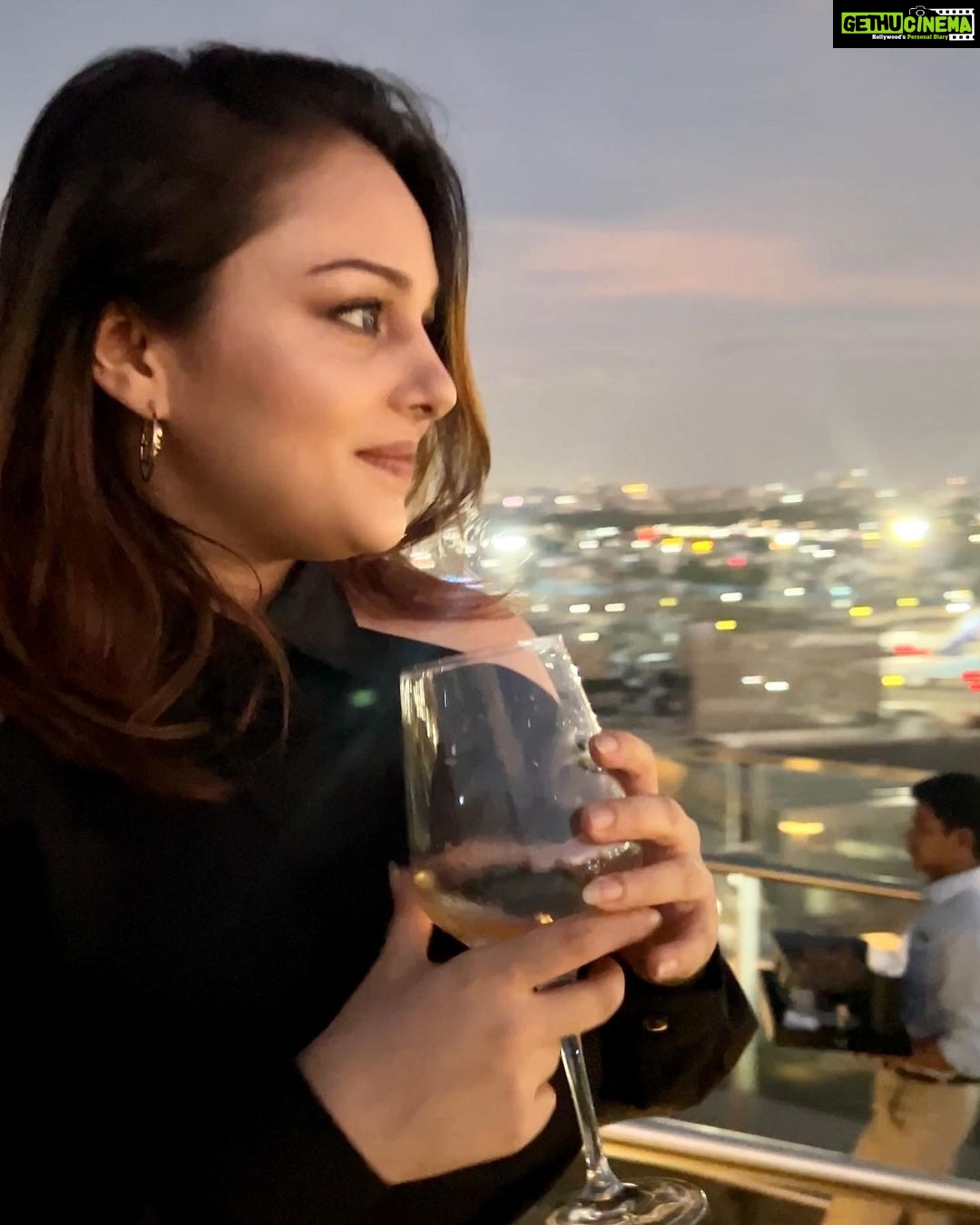 Nehalaxmi Iyer - 13.9K Likes - πππππ ππ πΉππ - π€
Sunset Rendezvous: Memories Made at Our Sundowner Party. π₯
Vlog is out on my YouTube channel π€
.
.
.
.
.
.
.
.
.
.
.
.
.
#sundowner #mumbaiairport #t2internationalairport #sunsetlover #party #wine
#sunflowers #yellow #cafΓ© #cutecafe #coffeemachine #coffee #cute #ishqbaaz #instadaily #photooftheday #coffeelover #instagood #explore #love #youtubevlog #foodvlogger #foodvlog #youtube #mumbai #india