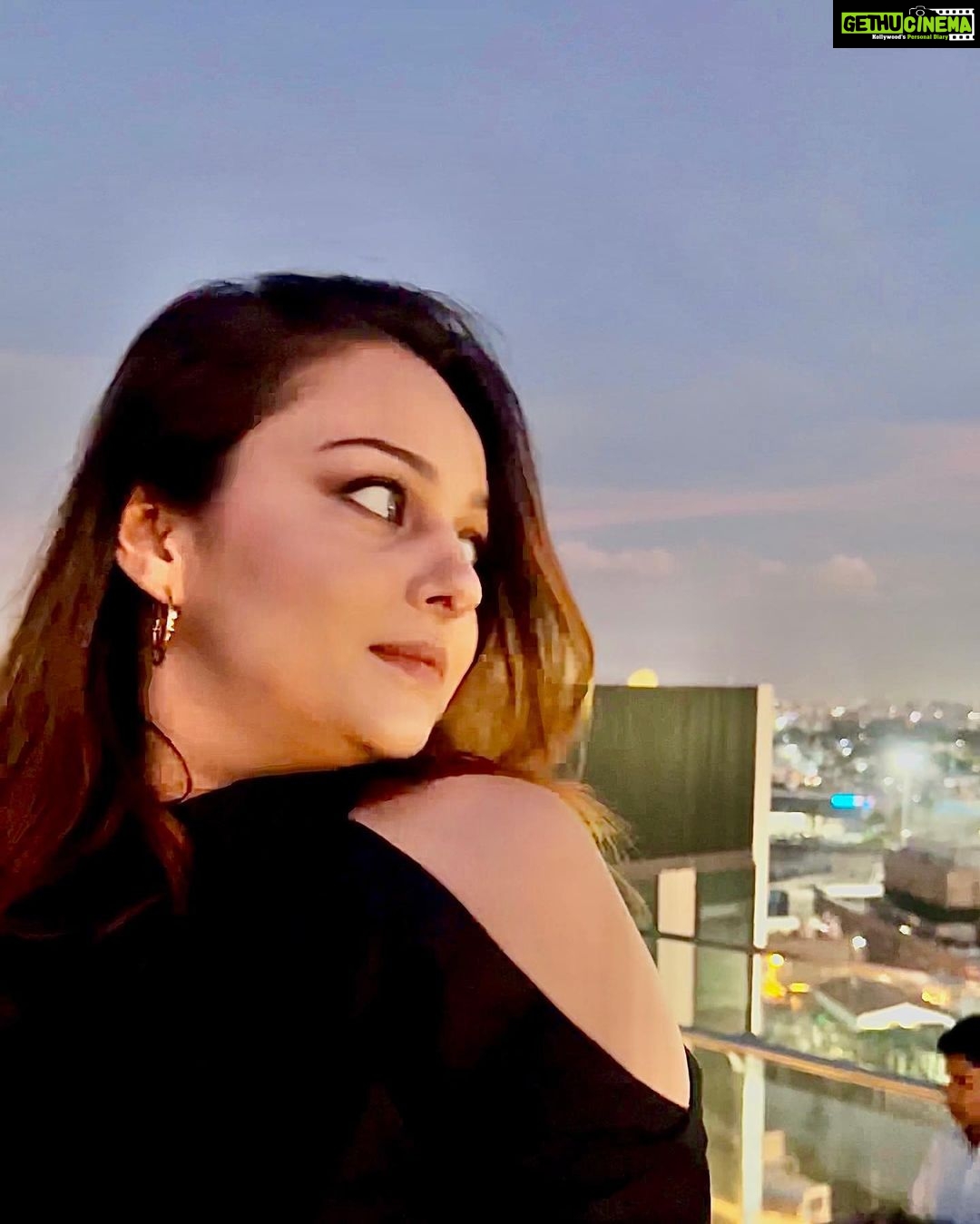 Nehalaxmi Iyer - 13.9K Likes - πππππ ππ πΉππ - π€
Sunset Rendezvous: Memories Made at Our Sundowner Party. π₯
Vlog is out on my YouTube channel π€
.
.
.
.
.
.
.
.
.
.
.
.
.
#sundowner #mumbaiairport #t2internationalairport #sunsetlover #party #wine
#sunflowers #yellow #cafΓ© #cutecafe #coffeemachine #coffee #cute #ishqbaaz #instadaily #photooftheday #coffeelover #instagood #explore #love #youtubevlog #foodvlogger #foodvlog #youtube #mumbai #india