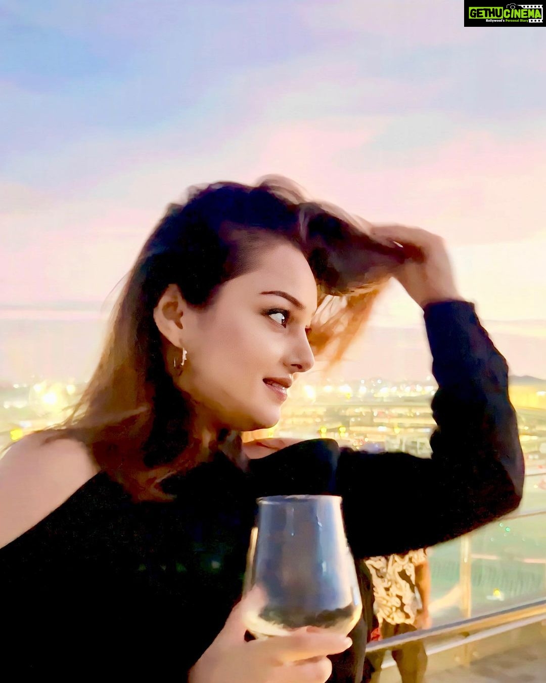 Nehalaxmi Iyer - 13.9K Likes - πππππ ππ πΉππ - π€
Sunset Rendezvous: Memories Made at Our Sundowner Party. π₯
Vlog is out on my YouTube channel π€
.
.
.
.
.
.
.
.
.
.
.
.
.
#sundowner #mumbaiairport #t2internationalairport #sunsetlover #party #wine
#sunflowers #yellow #cafΓ© #cutecafe #coffeemachine #coffee #cute #ishqbaaz #instadaily #photooftheday #coffeelover #instagood #explore #love #youtubevlog #foodvlogger #foodvlog #youtube #mumbai #india
