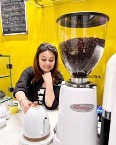 Nehalaxmi Iyer Instagram - 🔗𝕃𝕚𝕟𝕜 𝕚𝕟 𝔹𝕚𝕠 . . . 🌻
New #foodiefriday video is out ☕️

.

.

.

.

.

.

.

.

.

.

.

.

.

.

.

#sunflowers #yellow #café #cutecafe #coffeemachine #coffee #cute #ishqbaaz #instadaily #photooftheday #coffeelover #instagood #explore #love #youtubevlog #foodvlogger #foodvlog #youtube #mumbai #india