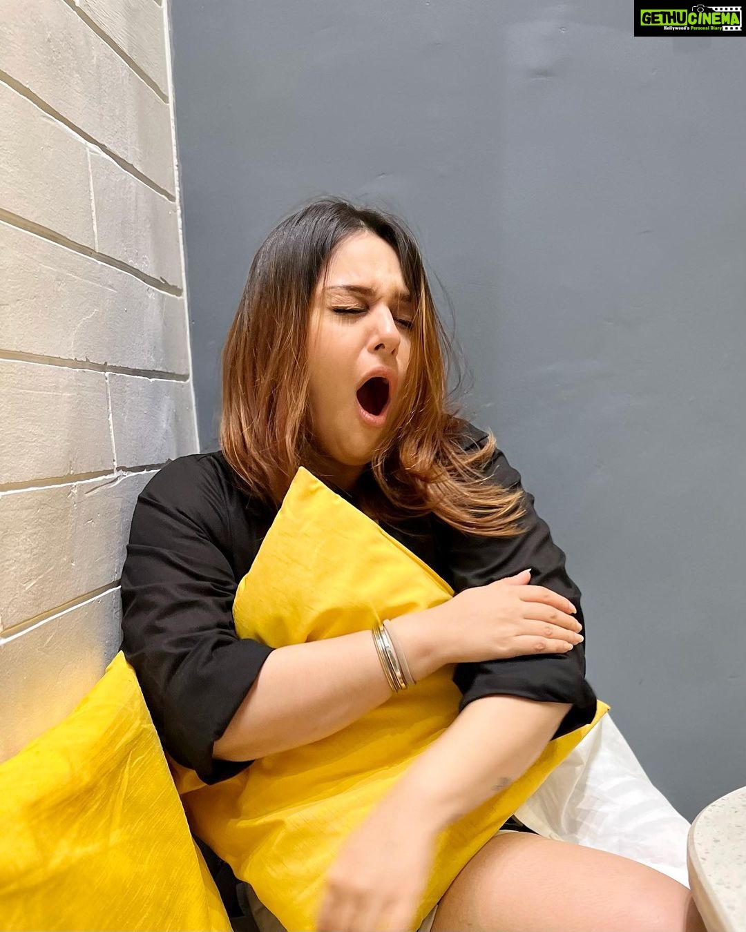 Nehalaxmi Iyer - 17.5K Likes - πππππ ππ πΉππ
Be a little silly, be a little goofy, and watch your worries melt away.
Ps : be careful of the tables around while you do all of the above!
Ref - last slide π
Captured by my favourite @twinkleppatel
.
.
.
.
.
.
.
.
.
.
#sunflowers #yellow #cafΓ© #cutecafe #coffeemachine #coffee #cute #ishqbaaz #instadaily #photooftheday #coffeelover #instagood #explore #love #youtubevlog #foodvlogger #foodvlog #youtube #mumbai #indianfood #cutegirl #instafood #ootd #ootn