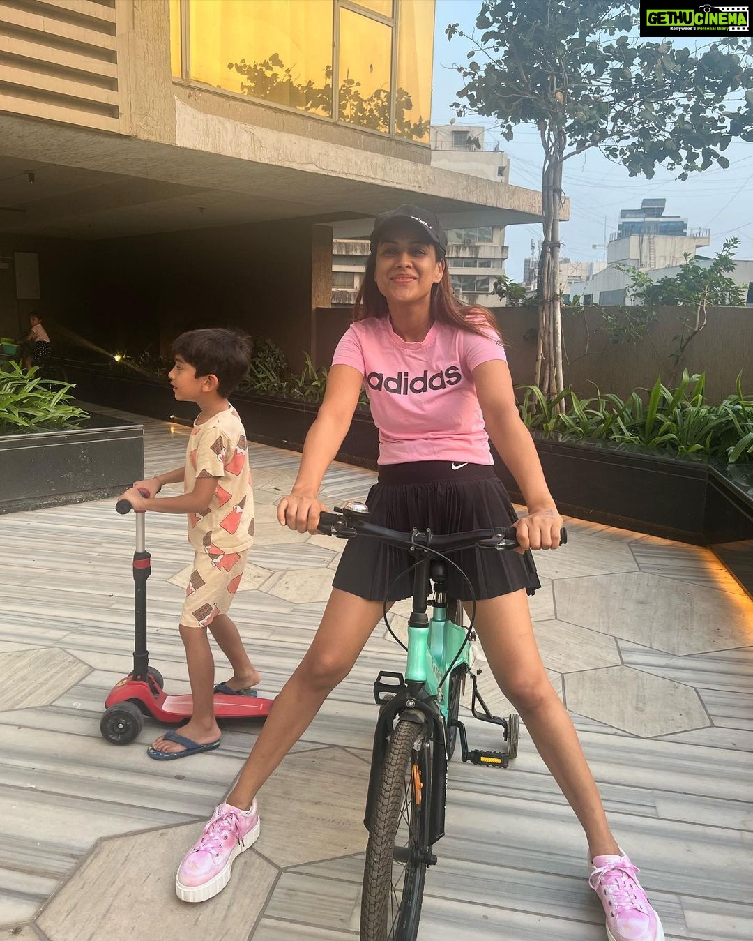 Nia Sharma Instagram - Should you wish to join our Tot lot Gang… Fill your application forms 💯😅🎉 coz it’s funnnnnnnnn Amyra kaira avyank kanisha kyle