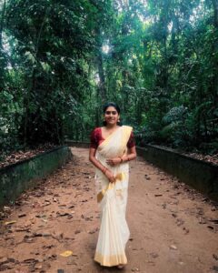 Nimisha Sajayan Instagram - 🍃❤️