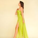 Nora Fatehi Instagram - 🍏🍏 @bulgari @tejasnerurkarr @marianna_mukuchyan