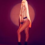 Nora Fatehi Instagram - Switch my wig make him feel like he cheatin….