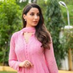 Nora Fatehi Instagram - Mujhe Chhod Ke Jaane Wale, Ja Chhod Diya Tujhko.. Jiska Mara Hua Zameer Hum Usko Maar Ke Kya Lenge.. @aasthasharma @marianna_mukuchyan @anups_