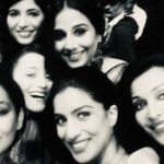 Pallavi Sharda Instagram - Life pre pandemic = a full life lived in India 🧡