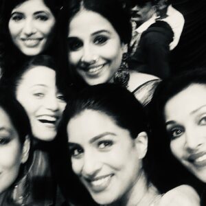 Pallavi Sharda Instagram - Life pre pandemic = a full life lived in India 🧡