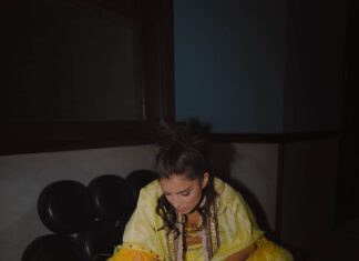 Pallavi Sharda Instagram - Before the razzle…. 🕴@surilyg 🧣@devs213 📸 @milighosh