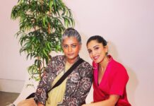 Pallavi Sharda Instagram - Dhisshhkiyaaooon 🔫 Because latergram is better than nevergram. Thank you @_productofculture_ and @sawientertainment for putting me in a room full of women more brilliant than me. I’m a bit terrible at taking photos so there’s one of me twinning with a rope over some of the excellent humans in the room for whom I have such incredible admiration. Let’s just say the rope represents the extension of love, respect & burgeoning creativity between all who were present! Excited to be part of a community of excellent South Asian women from all over the globe striving to keep it radically authentic & push the boundaries of global storytelling 🖤💕 Thank you @devs213 for keeping me close to my roots in this hot pink dhoti suit by @studiorigu & earrings by @andreaiyamah