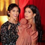 Pallavi Sharda Instagram - More love, pure love! Aussie dress, Indian jewels… I wear how I feel 💃🏽 #southasianexcellence #oscars2023 @peachhillmedia @_productofculture_ Locks by @kassabbeauty