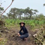 Pallavi Sharda Instagram - What’s better than contributing to reforestation? Doing it with people you love. 🌳🧡 Galápagos Islands