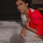 Pallavi Sharda Instagram - A maverick human, an Asian artist working amongst the highest of fashion’s echelons at a time when no one else had been able to. But he was a visionary regardless, a pioneer in form and aesthetics even without the applause of establishment. 🙏🏽 Wearing @isseymiyakeofficial, shot by @milighosh, styled by @devs213 🦩