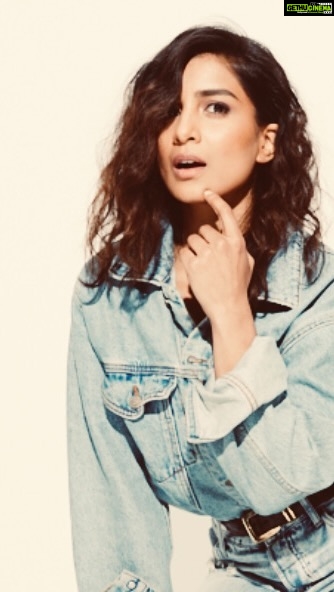 Pallavi Sharda Instagram - "I love bringing light and shade into the narrative of what it is to be a South Asian woman…the Western gaze (often) operates to create a monolith out of that identity… Aspirational thinking shouldn't be limited to othered communities only in their schooling years; they should be able to go through life feeling like they're not taking up too much space." Thank you @ifmagazine for the chat and so accurately relaying my thoughts! ✨