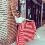Pallavi Sharda Instagram – Wearing my stripes into Monday morning… ☀️

With 
📸 @photographedbyonken 
🧣 @onkenhat 
🦓 @houseofaama 
👗 @devs213