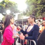 Pallavi Sharda Instagram – Never Have I Ever…. Willingly enacted my recurring childhood dream of turning up to school with no pants 👖
But who needs pants when you have a sexy🧥& 👠?
Congratulations to @netflix @netflixgolden @mindykaling @loulielang @poornagraphy @maitreyiramakrishnan @richamoorjani and the ENTIRE team of this epic series for giving us another round! 💕💕