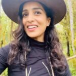 Pallavi Sharda Instagram - Happy belated birthday mama! 9 Scalesia dandelion trees in the Galapagos entered the earth from your green fingers through me 🧡🌳 Galápagos Islands