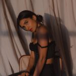 Pallavi Sharda Instagram - Today is the #internationaldayofthegirl. I’m taking it to reflect on my inner child, my inner little girl - who still rages despite the quietening inherent in adult societal living. ‘Rages’ is an interesting word, in modern parlance it signifies free expression - but in reality so much of this can be performative in a culture now predicated on showing; a portrayal of expression as opposed to the raw, unadulterated howling of that inner child which for some has been burdened under layers and layers of quietening, the need to be ‘good’, ‘compliant’, undisturbed. I have been watching on as the women of Iran express their rage, as they scream from their sacral depths and heave their utter despair at being quashed, pushed, annihilated. This rage is important; its expression even more so. For the energy to be summoned, for change to occur societally, but for the healing in our bodies that have been told for years to keep it calm, keep it low, keep it simply going. There are infinite limbs to what it means to be woman; they are each seeded by freeing that little girl within. ☄️ 📸 @milighosh