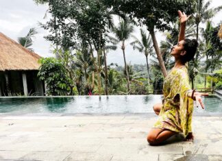Pallavi Sharda Instagram - It’s #gurupurnima. So grateful for the teachers I’ve encountered in this world… and the one within 🧡 #selfportraitsofadancer