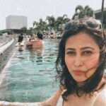 Panchi Bora Instagram – 🍹 Infinity Pool at Sky Park Marina Bay Sands Hotel Singapore
