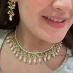 Pankhuri Awasthy Rode Instagram – Lustrous pearls adding a touch of grace, our BAITHAK MOTI choker.

#houseofaekaya #madeinindia #choker #indianjewellery