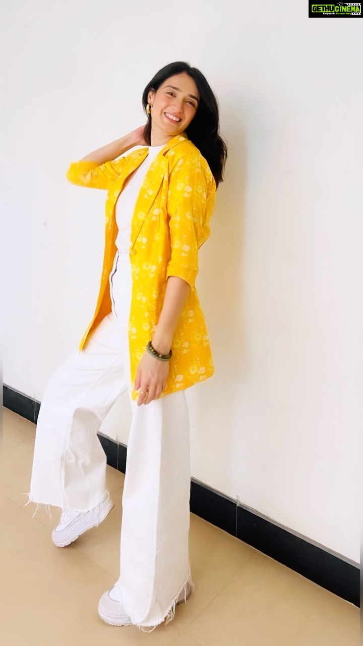Pankhuri Awasthy Rode Instagram - No points for guessing what my fav colour is! 🤪