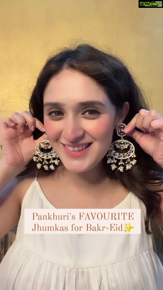 Pankhuri Awasthy Rode Instagram - Pankhuri's top pick for Bakr Eid – these jhumkas are calling your name. Time to grab them! Featuring: -MALIHA MOTI Jhumkas -RIMA MOTI Jhumkas -DIVYA DRISHYA earrings -MALINI Kundan Jhumar -APARAA pearl earrings -NOOR kundan baaliyaan -Zareen Jhumkas #houseofaekaya #bakreid #jhumkas #indianjewellery