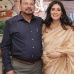 Pankhuri Awasthy Rode Instagram – Happy Father’s Day Daddy and Papa .. this one’s to your unwavering love, wisdom and support always! Love you ♥️

Also celebrating soon to be father @rodegautam first ones are always special! ☺️♥️