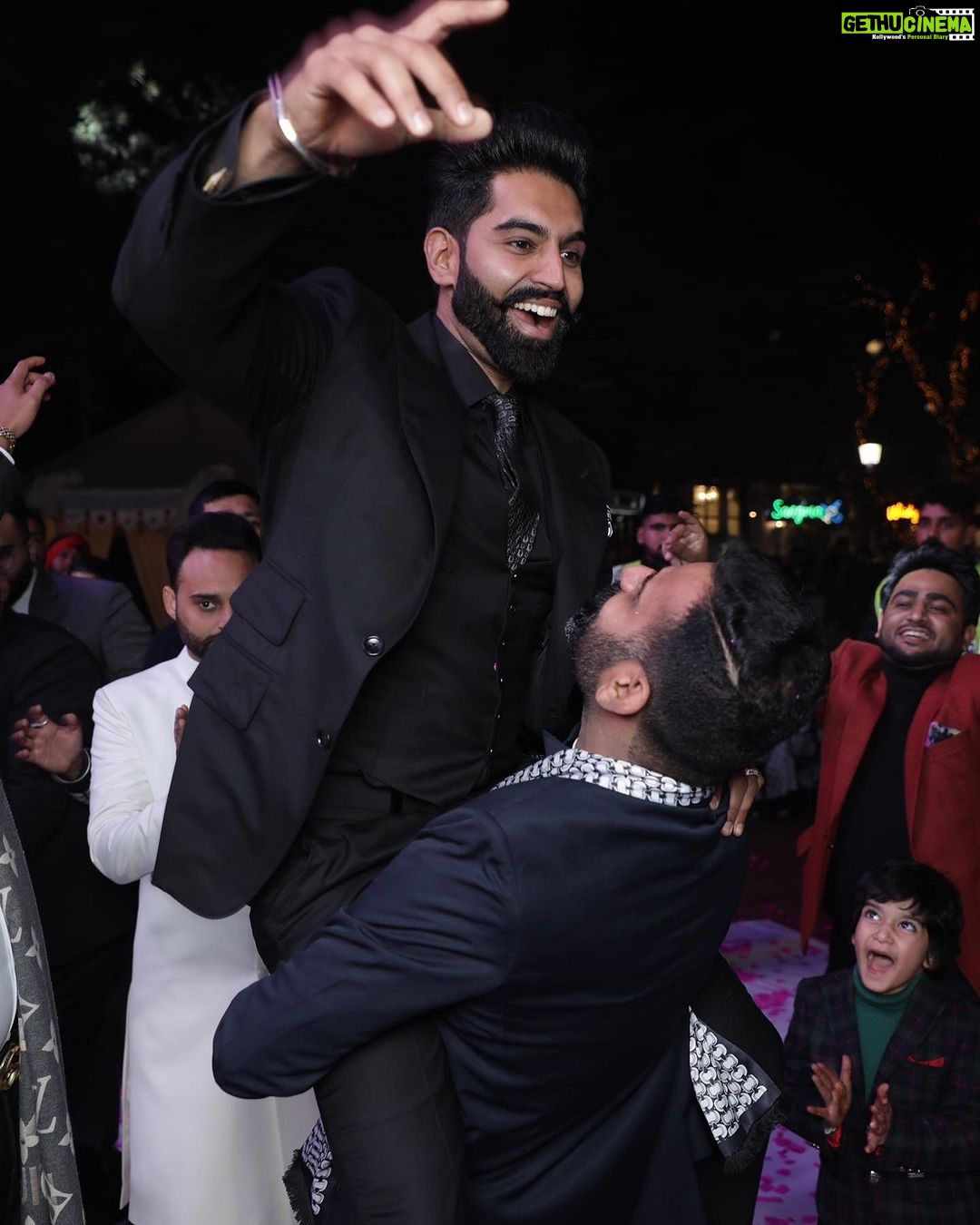 Parmish Verma Instagram - I can’t Even Begin To Describe How MucH I Value Our Friendship. You Bring Joy To My Life, A Grin on My Face & an Appreciation For Friendship , Love & Life. In Today’s World It’s Nearly Impossible To Find A Person Like You Because You R A Man OF Your WorDs ✊🏻 HappY BirTHDaY Yaaran . STaY BLesseD 😇 @parmishverma ❤️