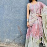 Parull Chaudhry Instagram – Feeling shaayaraana in this outfit 💗

Gorgeous outfit @thebairaas 💗

PR @maverick.communication01 💗

Hair @dollybain 💗

Jewellery @shaikhaasifa626 💗

Nails @drnailsshop2019 💗

📸 by my all time favourite @imnoopurmavchy 💗

#parullchaudhry #actor #influencer #contentcreator #parullians #explore #bhagyalakshmi #jofithaiwohhithai #traveller #vlogger #chaudhryonthego #fashion #fitness #beauty #lifestyle #fashionblogger #beautyblogger #yogini #fitnessmotivation #travel #saasbahuaurbetiyaan #parullkipaltan #reels #ootd #indianwear #reelsinstagram Mumbai – मुंबई